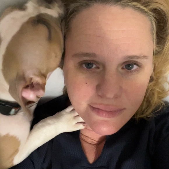 Meet your Posher, Lady Pope. - Picture 6 of 10